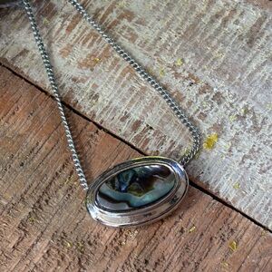 Avon Vintage Abeline Silver Necklace